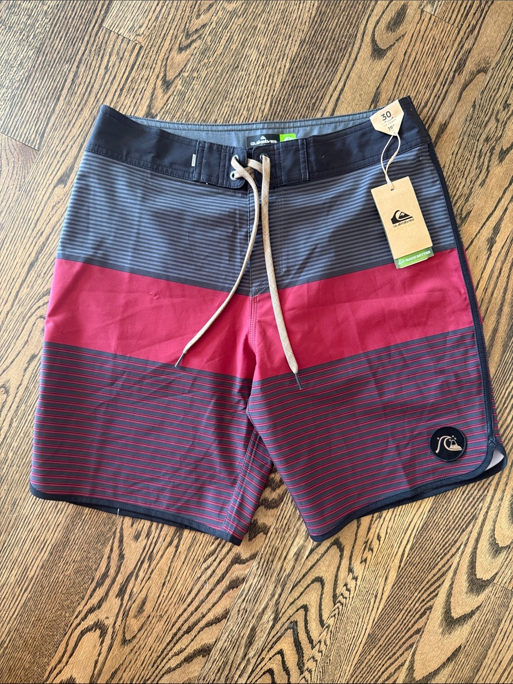 Quiksilver Men's Burgundy & Gray Striped Boardshorts